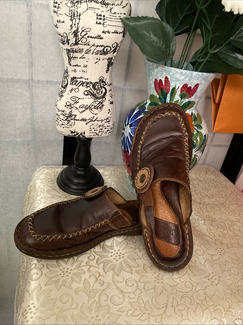 Born VTG 90s Wom 6/36 Hand Stitched Leather Mini Platformed Flats Slides Mexico - Picture 3 of 15